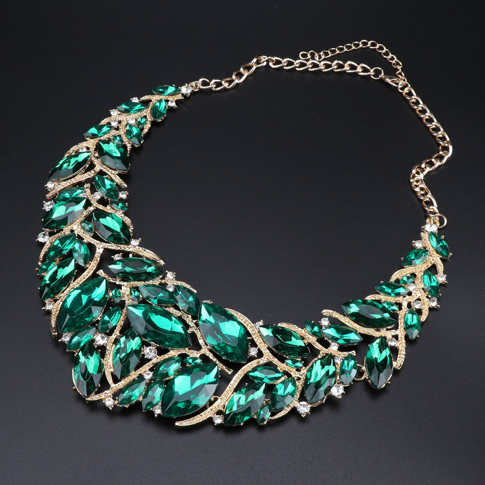 CYNTHIA, collar de cristal de  - Indian Wedding Supply reseña y precio
